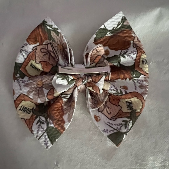 Big bow - Picture 2 of 2